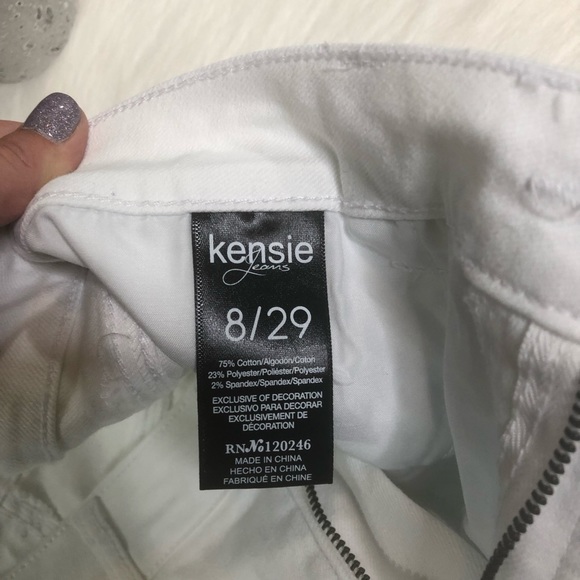 Kensie embroidered shorts - Picture 3 of 4